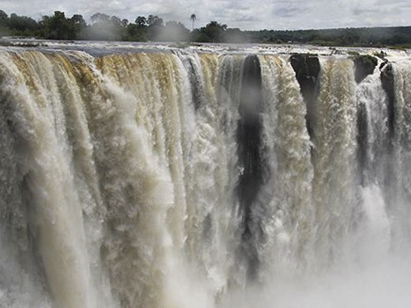 Chobe National - Victoria Falls